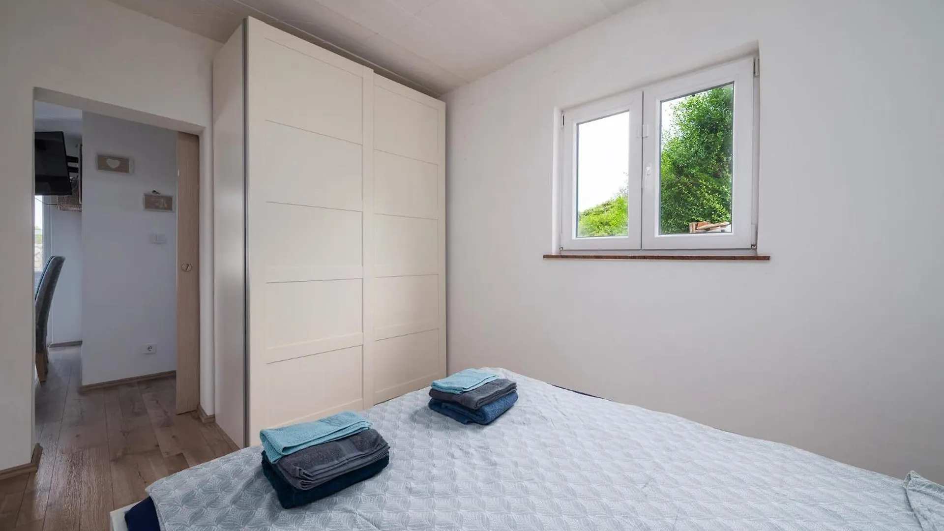 3 Bedroom Gorgeous Home In Peroj Σπίτι διακοπών