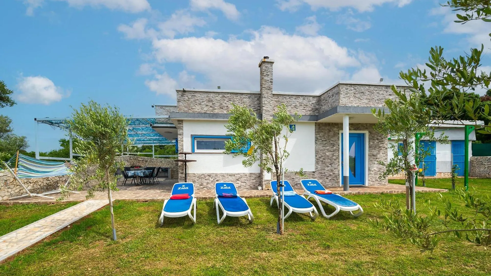 Holiday home 3 Bedroom Gorgeous Home In Peroj